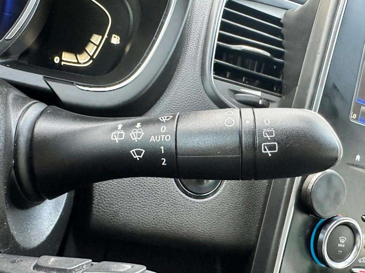 renault-grand-scenic-2018-diesel-1461cc