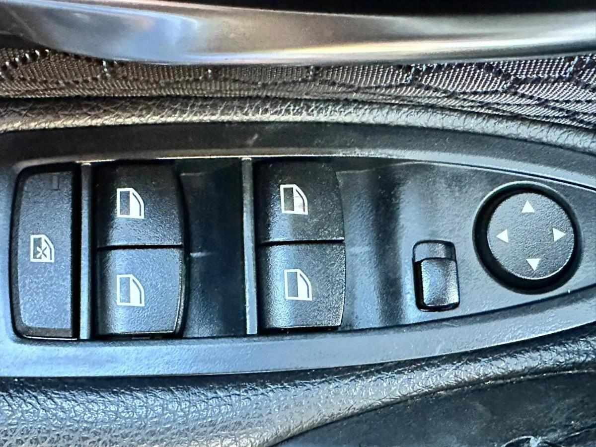 bmw-serie-3-320d-touring-2015-diesel-1995cc