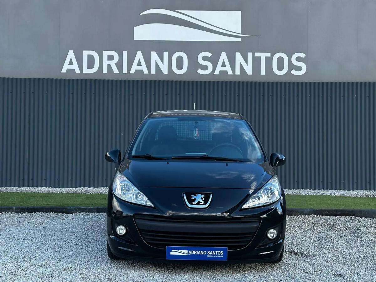 peugeot-207-2010-diesel-1560cc