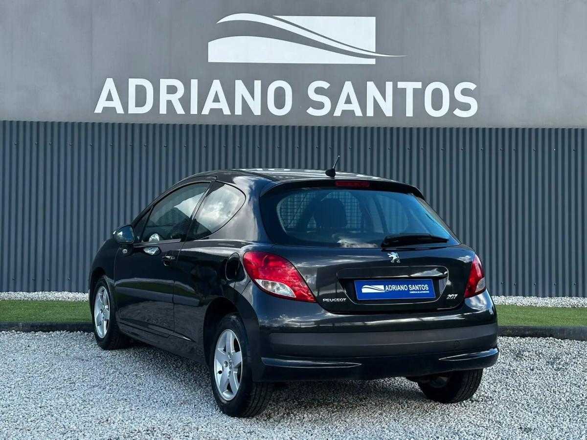 peugeot-207-2010-diesel-1560cc
