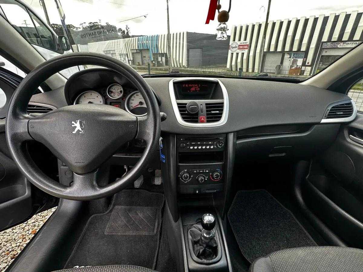 peugeot-207-2010-diesel-1560cc