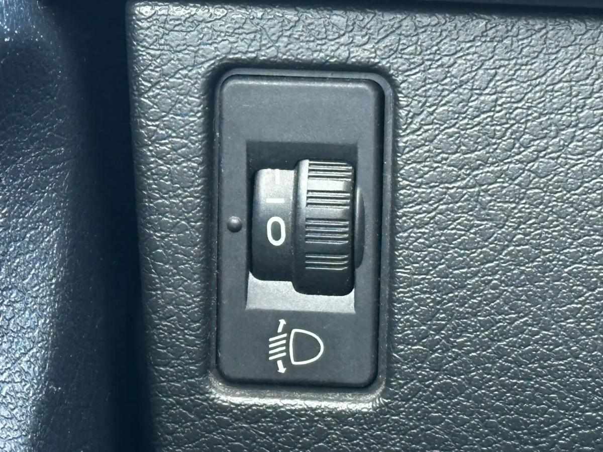 peugeot-207-2010-diesel-1560cc