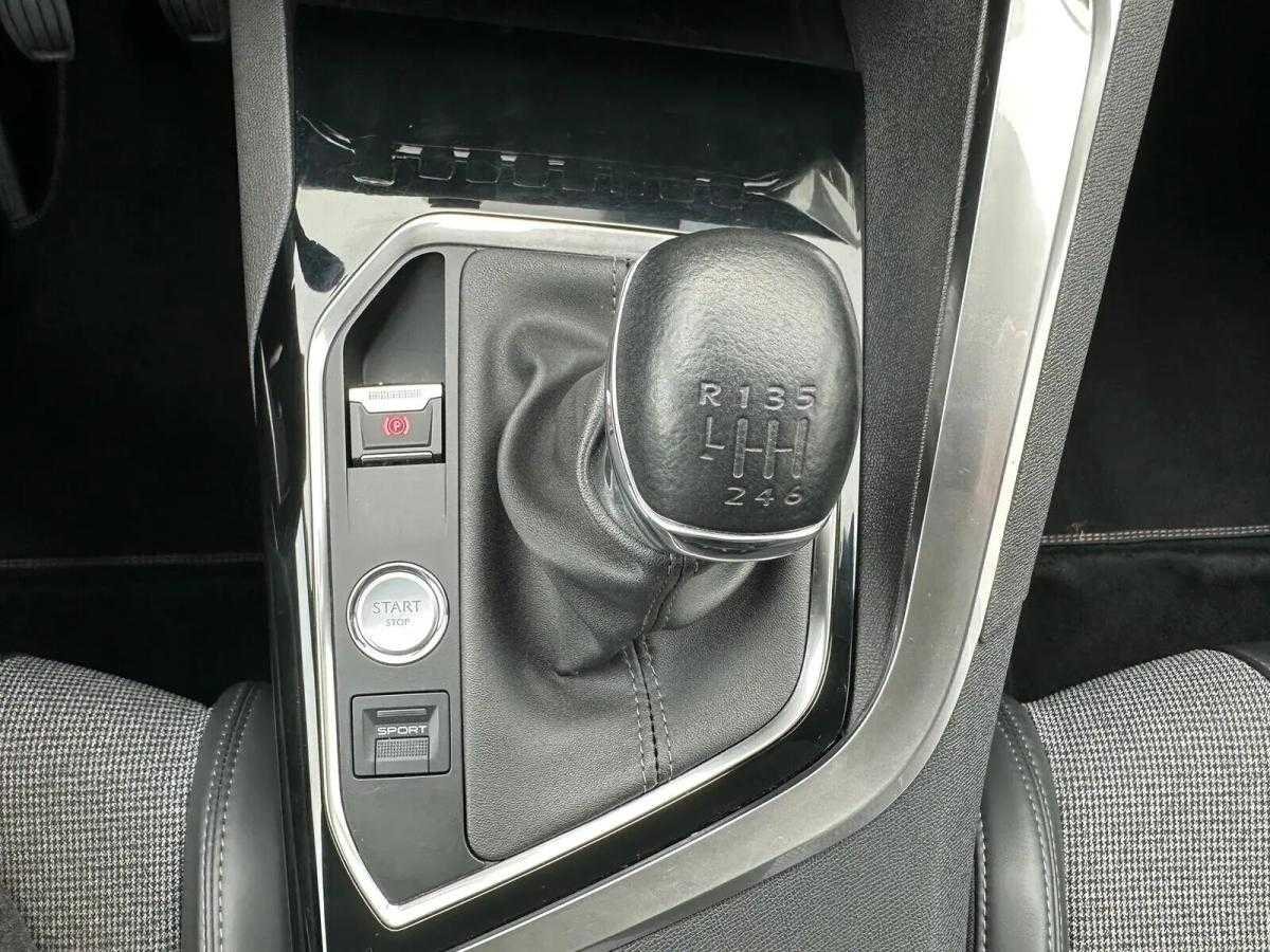 peugeot-3008-2017-diesel-1560cc