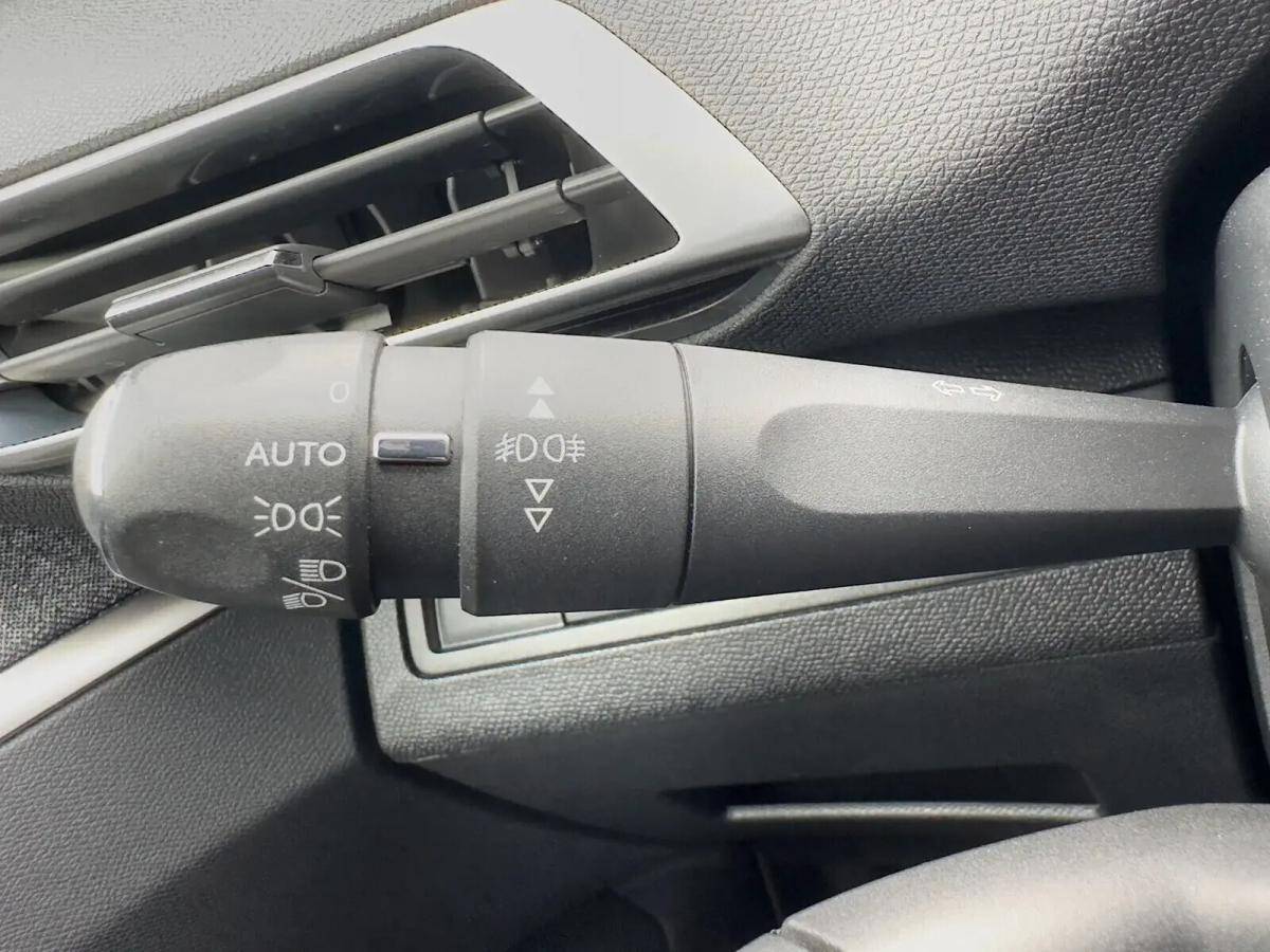 peugeot-3008-2017-diesel-1560cc