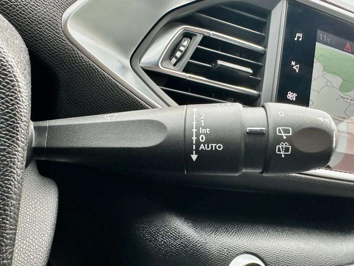 peugeot-308-sw-2021-diesel-1499cc