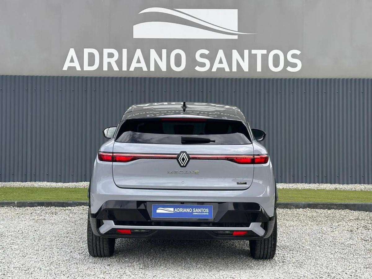renault-megane-e-tech-2025-eletrico-0cc