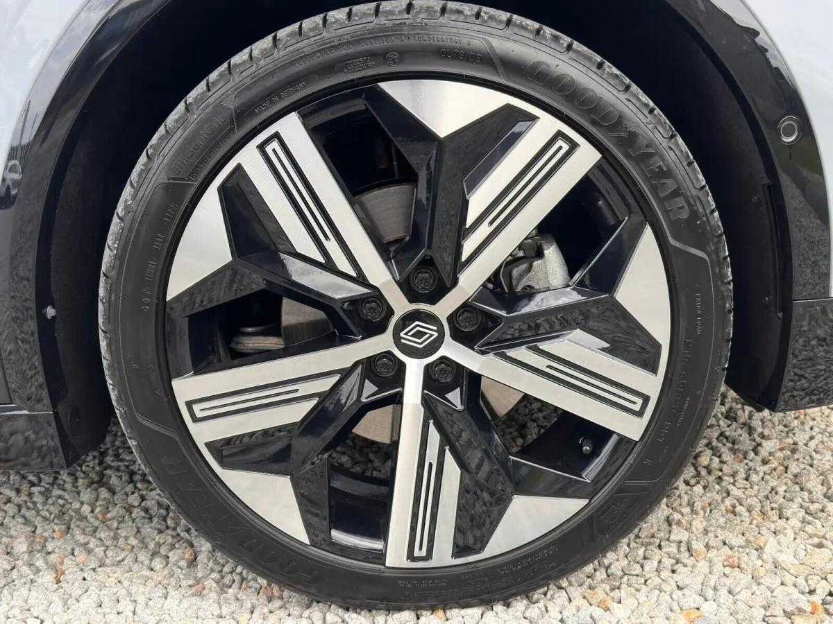 renault-megane-e-tech-2025-eletrico-0cc