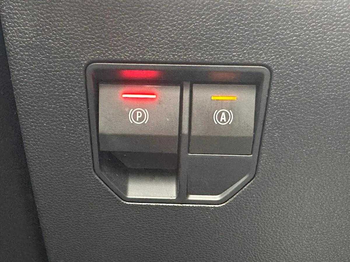 renault-megane-e-tech-2025-eletrico-0cc