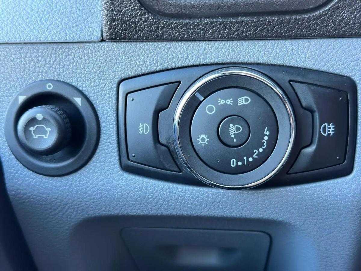 ford-transit-2019-diesel-1996cc