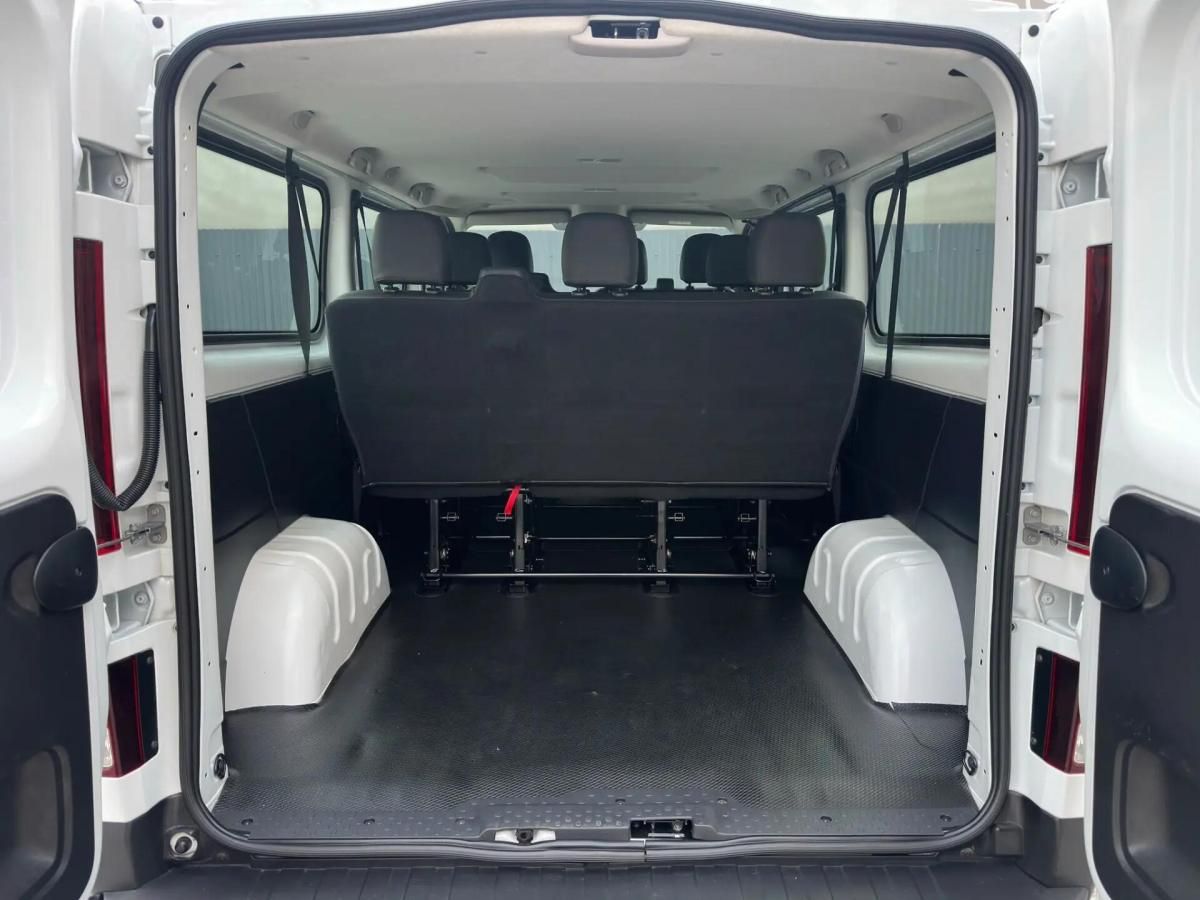 renault-trafic-2022-diesel-1997cc