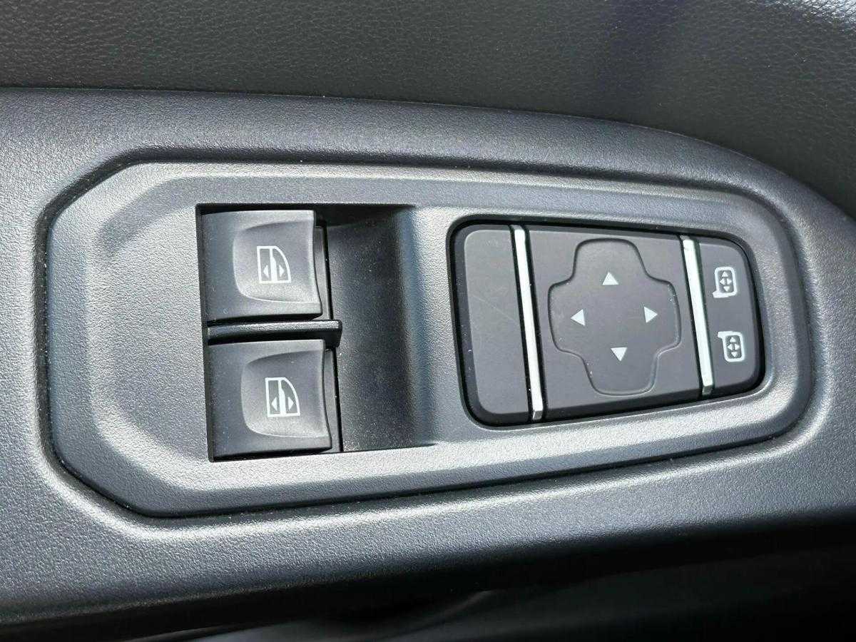 renault-trafic-2022-diesel-1997cc
