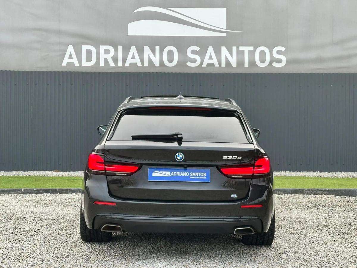 bmw-serie-5-530e-2022-hibrido-a-gasolina-1995cc