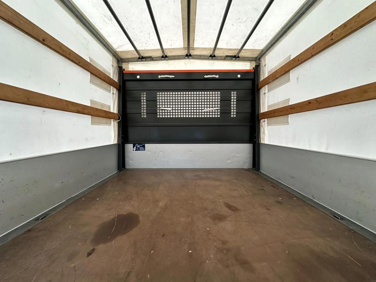 mercedes-benz-sprinter-215-cdi-2021-diesel-1950cc