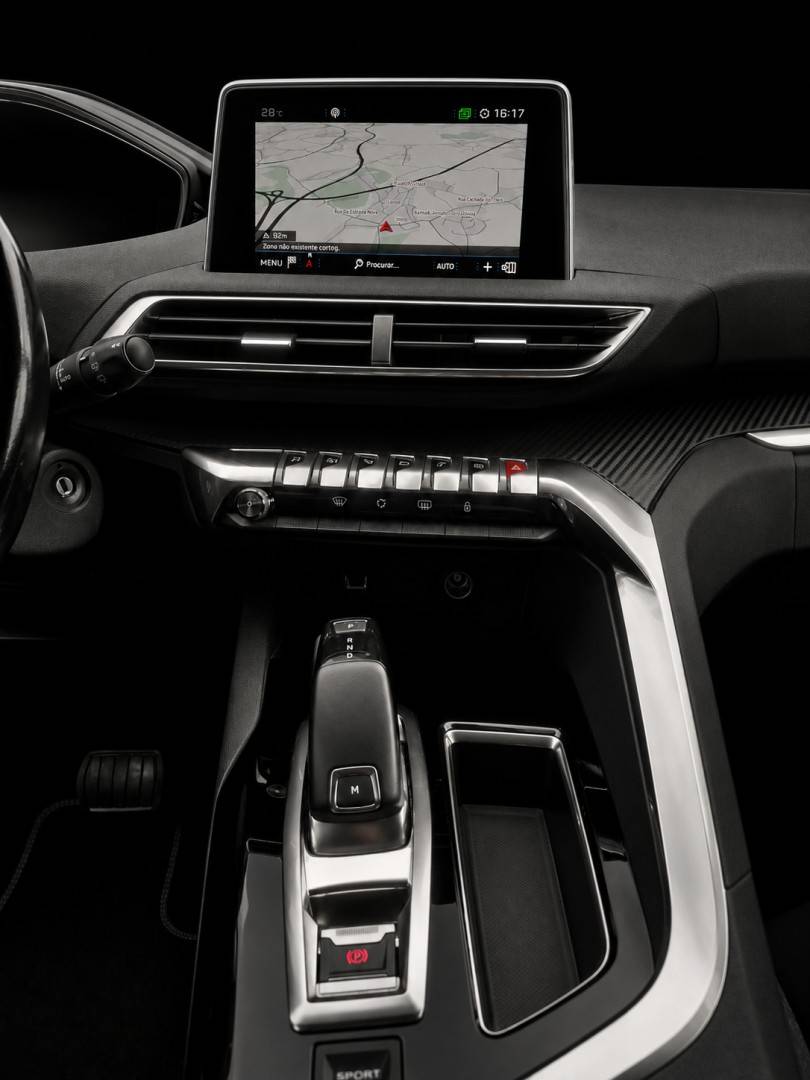 peugeot-3008-2018-diesel-1499cc