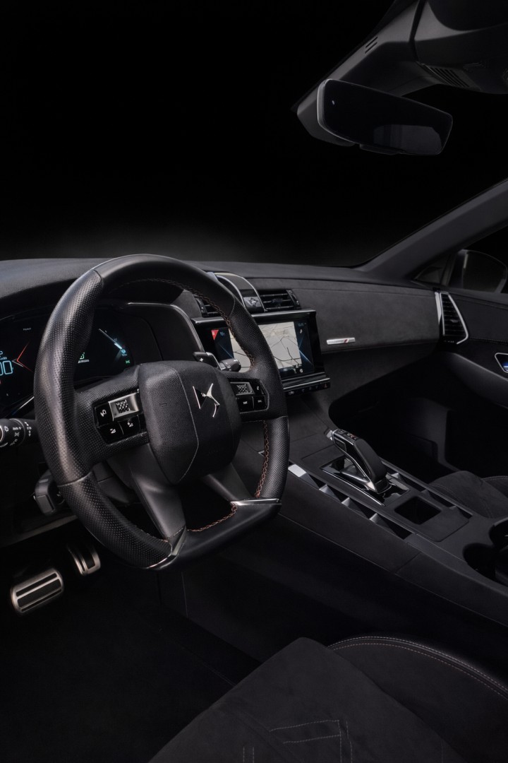 ds-ds-7-crossback-2021-hibrido-1598cc
