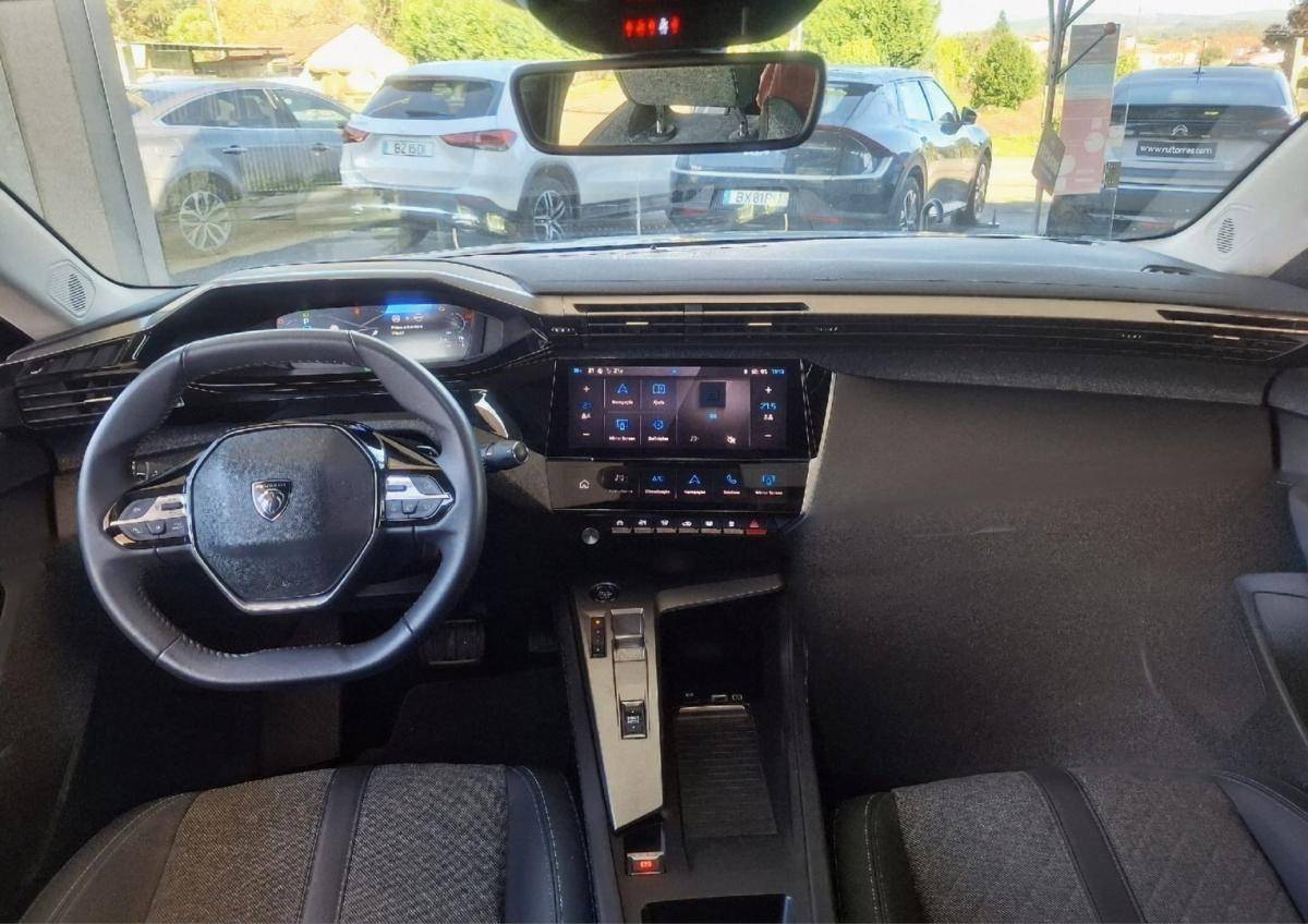 peugeot-408-2023-hibrido-1598cc