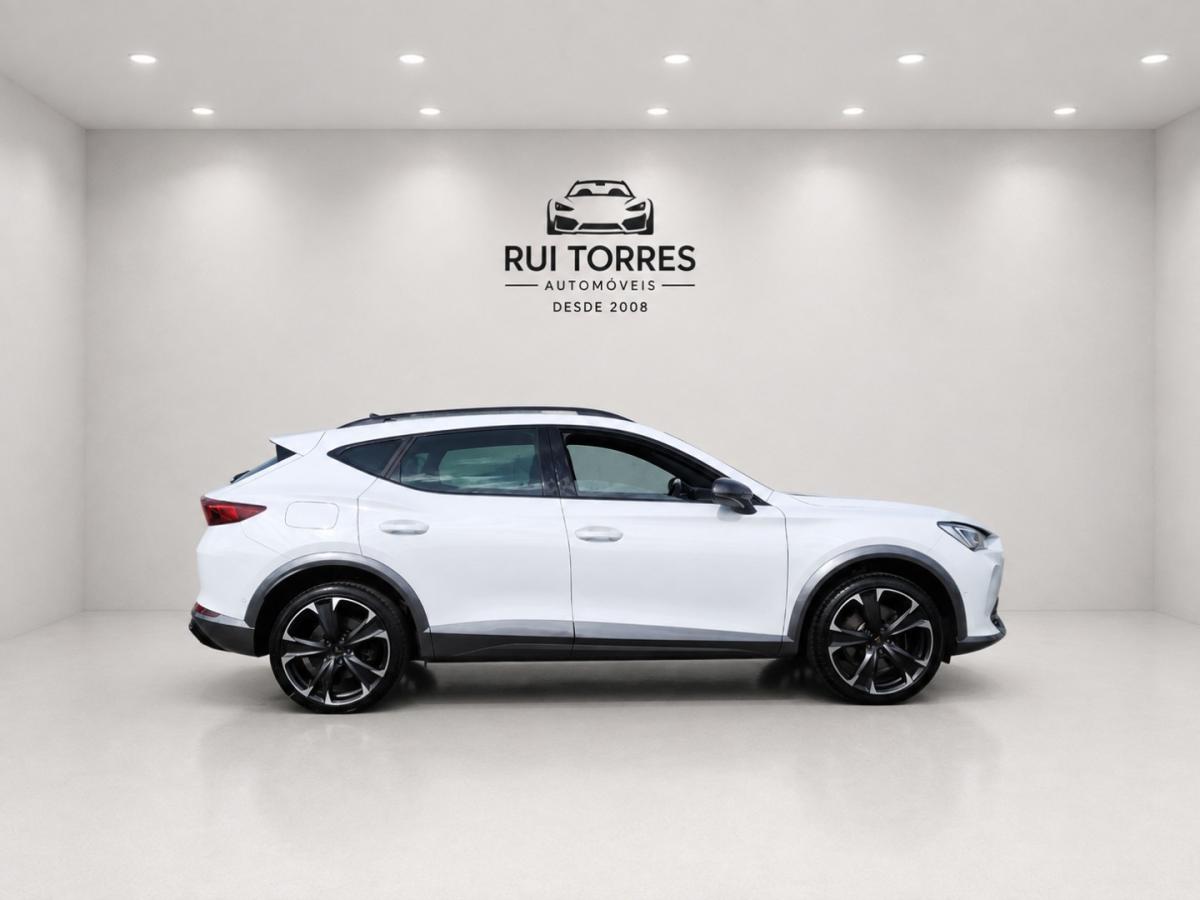 cupra-formentor-2022-hibrido-1395cc