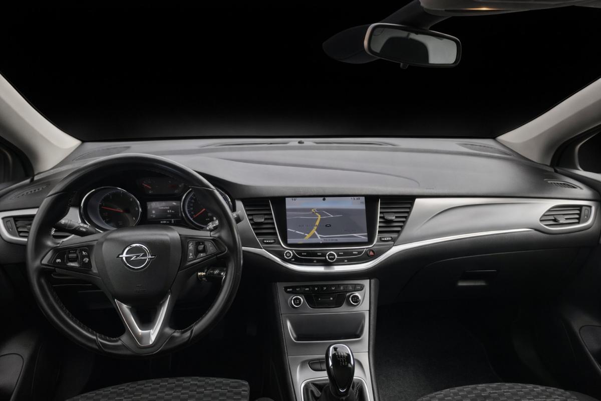 opel-astra-sport-tourer-2016-diesel-1598cc