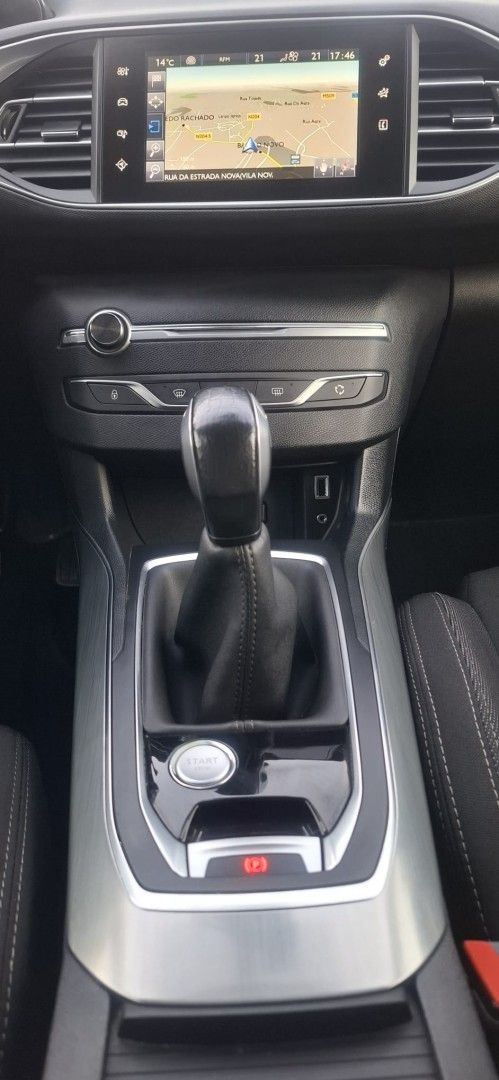 peugeot-308-2017-gasolina-1199cc