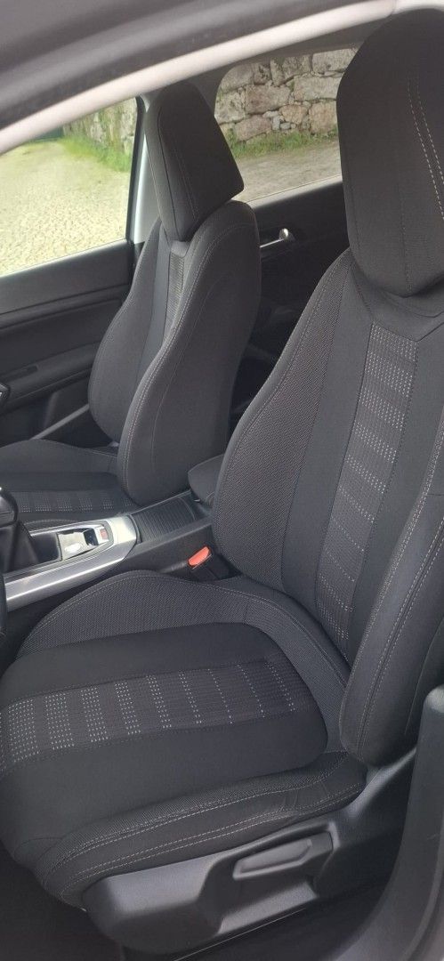 peugeot-308-2017-gasolina-1199cc