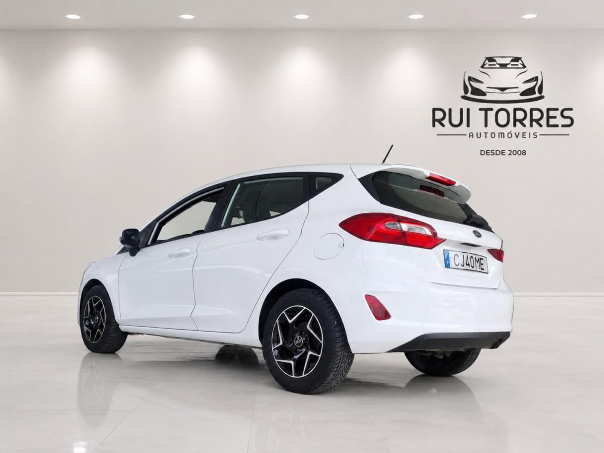 ford-fiesta-2019-gasolina-1084cc