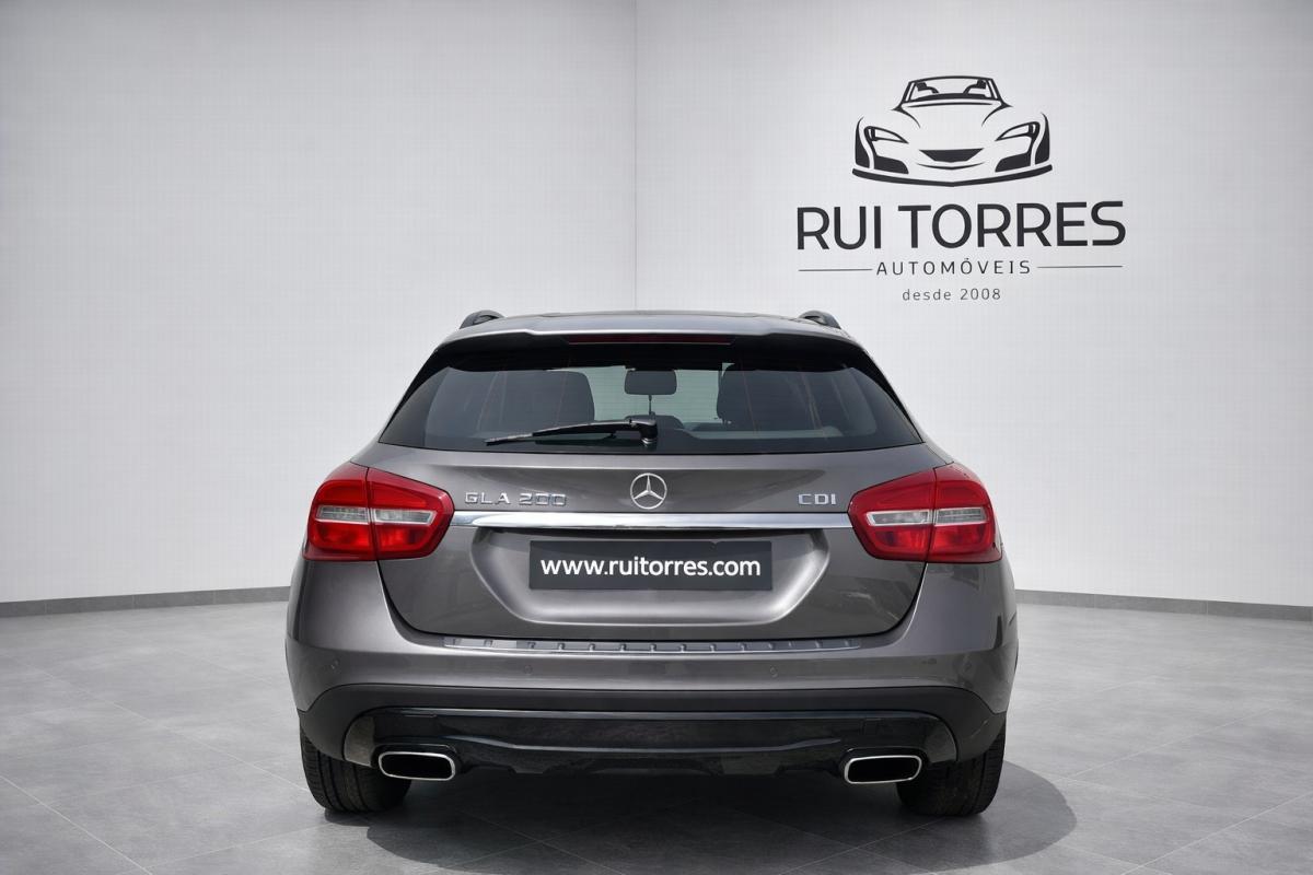 mercedes-benz-gla-2014-diesel-2143cc