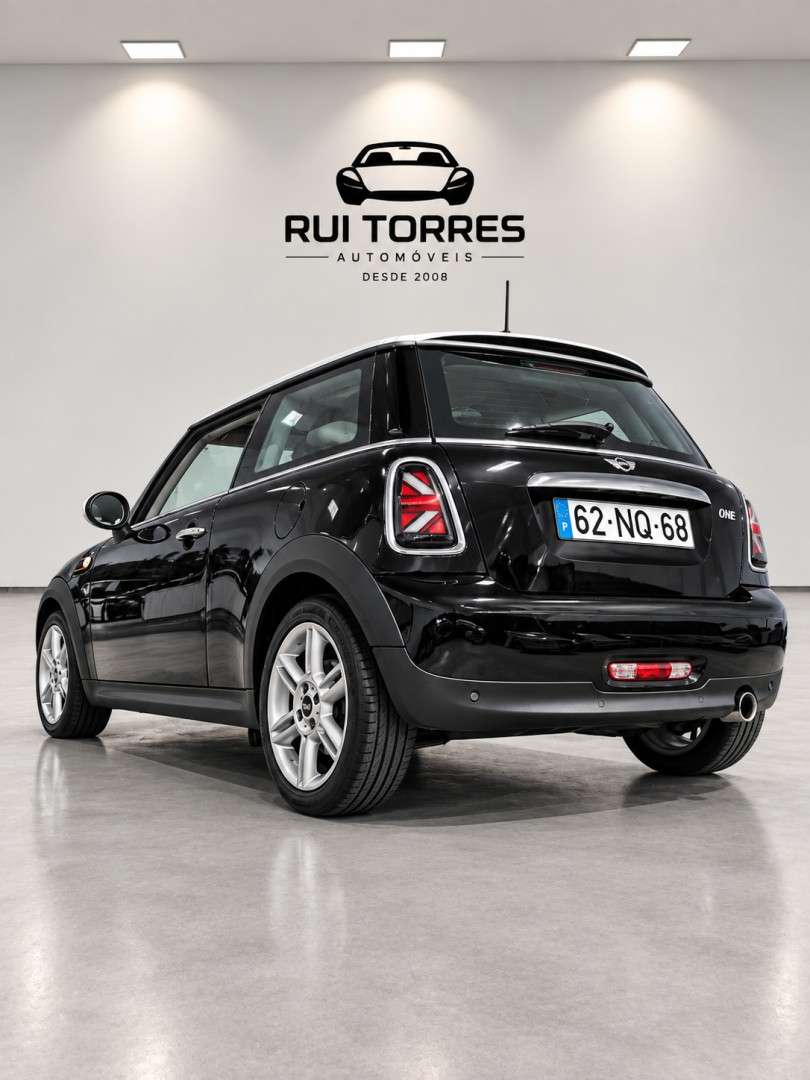 mini-cooper-2013-gasolina-1598cc