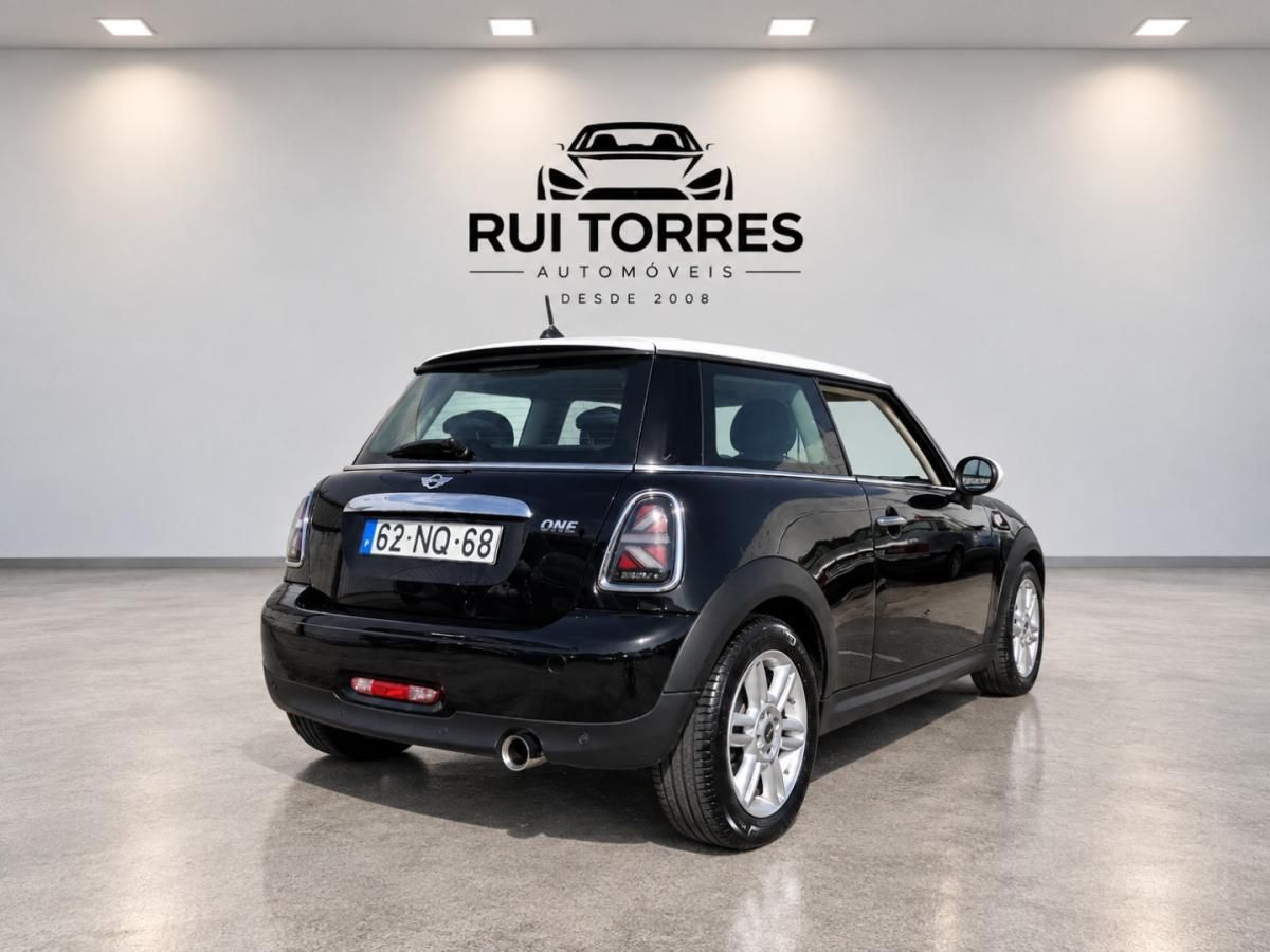 mini-cooper-2013-gasolina-1598cc