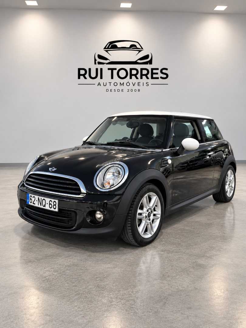 mini-cooper-2013-gasolina-1598cc