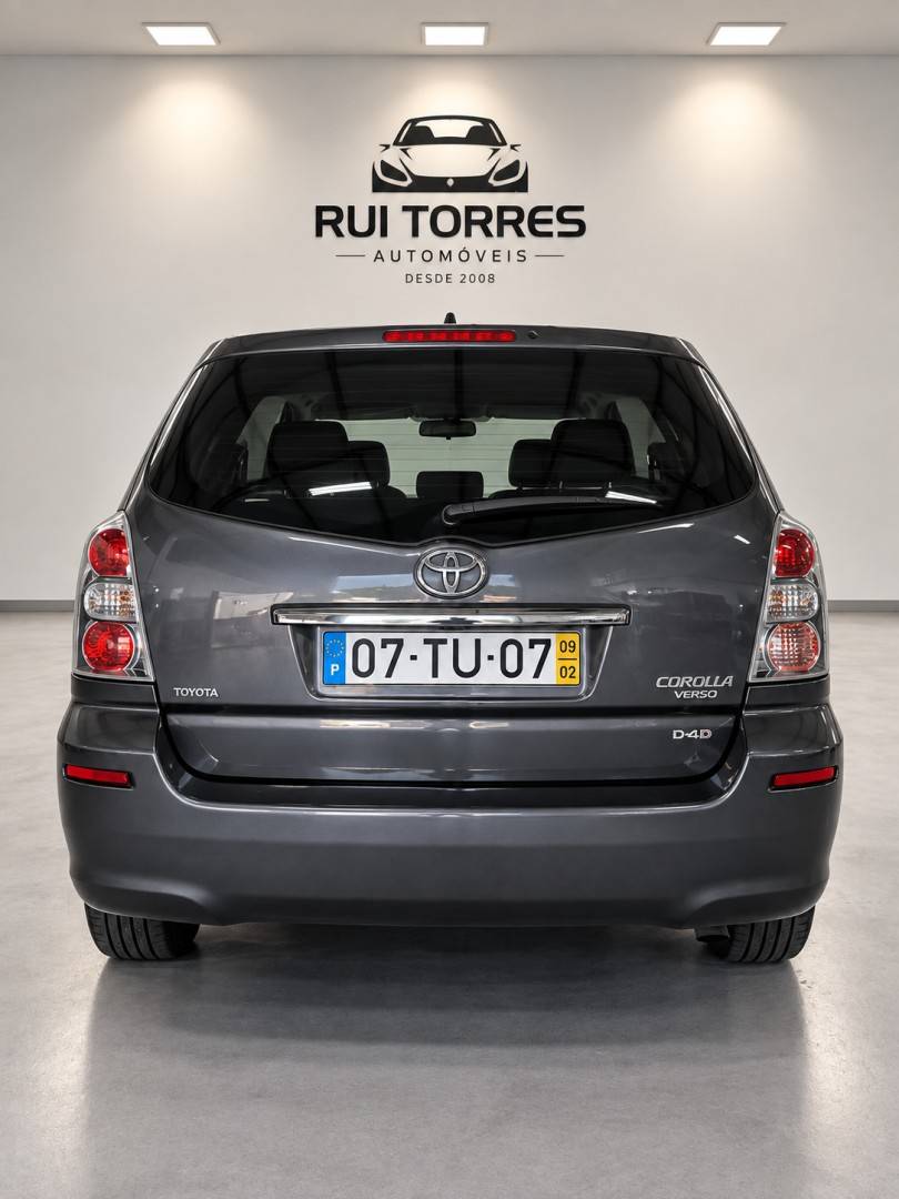 toyota-corolla-2009-diesel-2231cc