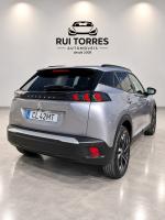 peugeot-e-2008-2022-eletrico-0cc