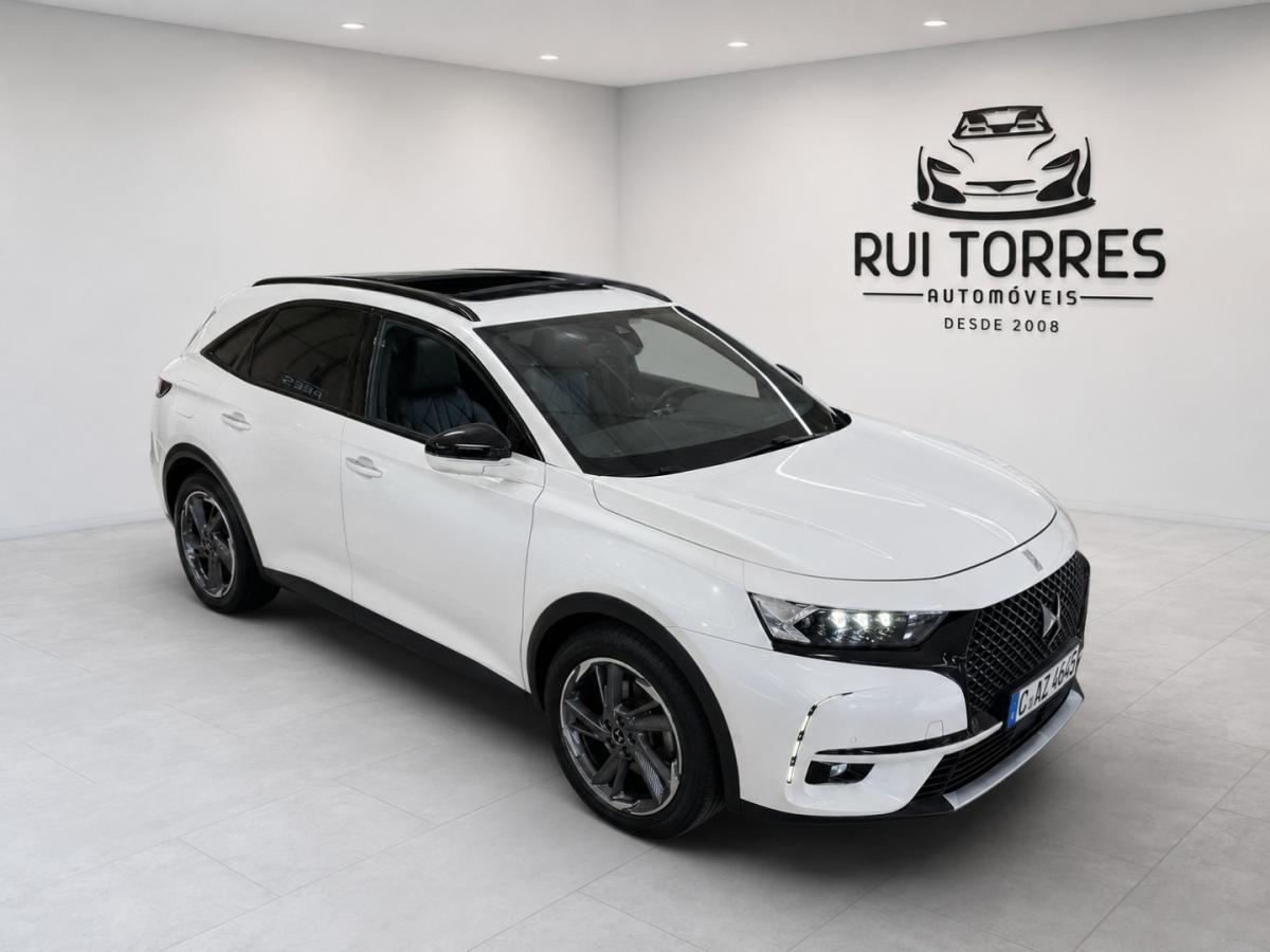 ds-ds-7-crossback-2022-hibrido-1598cc