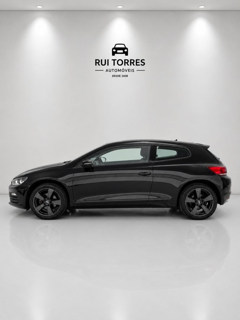 volkswagen-scirocco-2011-diesel-1968cc
