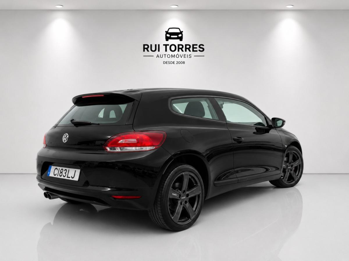 volkswagen-scirocco-2011-diesel-1968cc