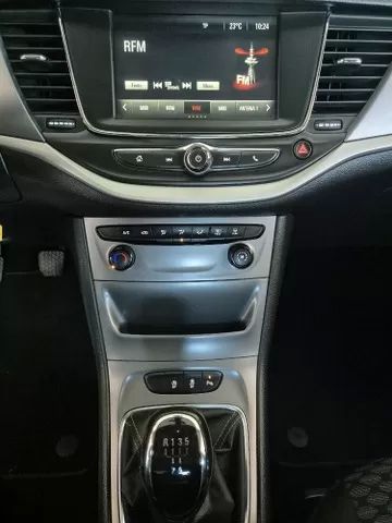 opel-astra-2018-gasolina-999cc