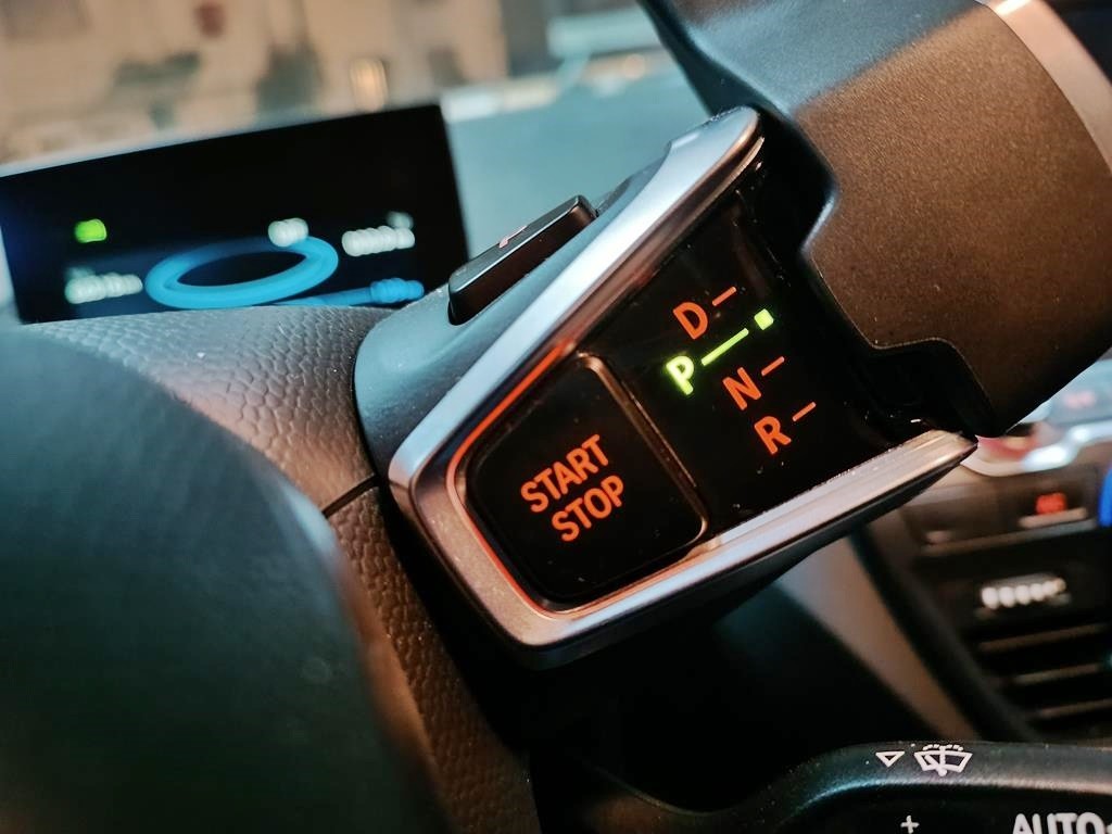 bmw-i3-2018-eletrico-647cc
