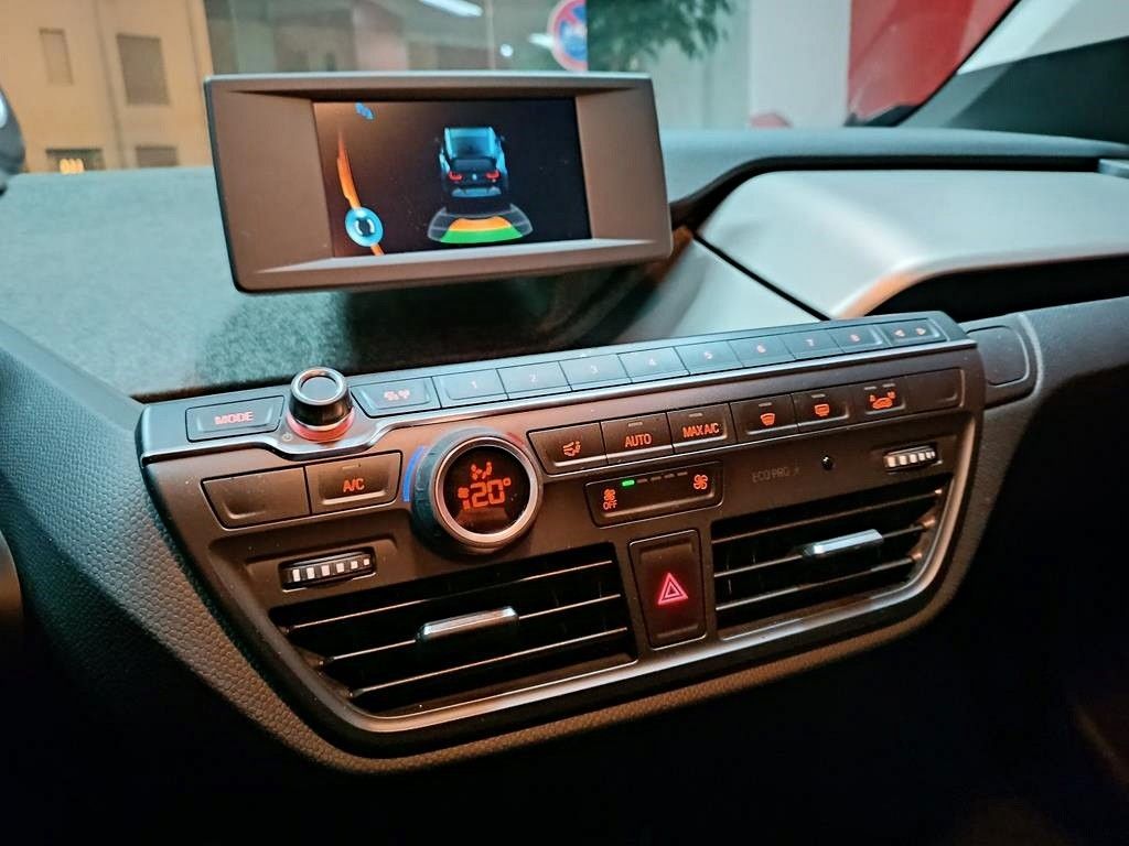 bmw-i3-2018-eletrico-647cc