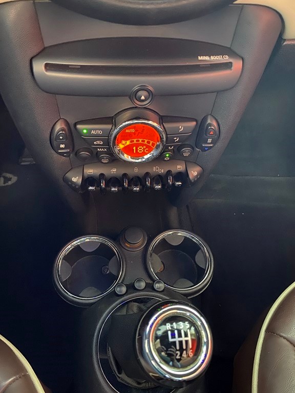 mini-cabrio-2010-gasolina-1598cc