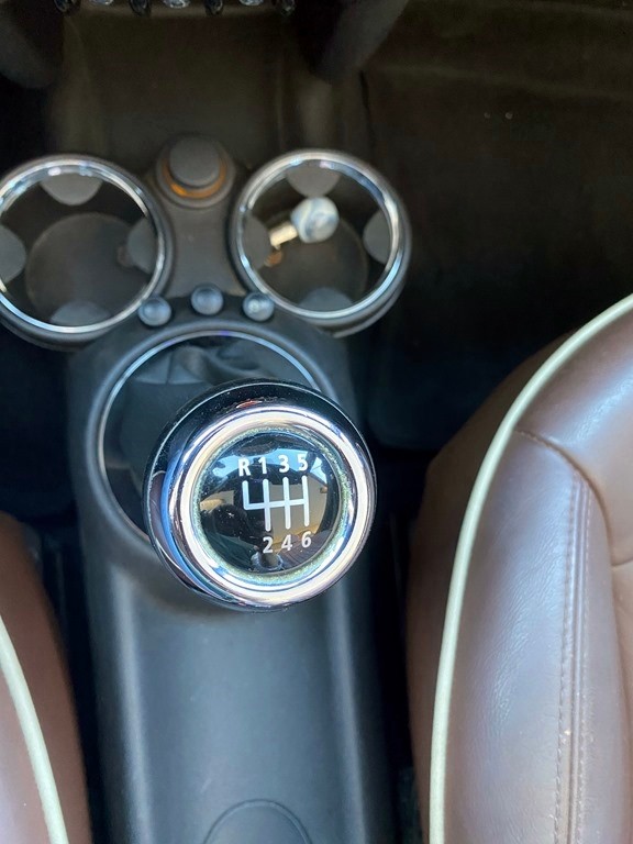mini-cabrio-2010-gasolina-1598cc