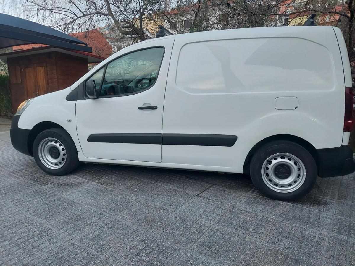 peugeot-partner-2018-diesel-1560cc