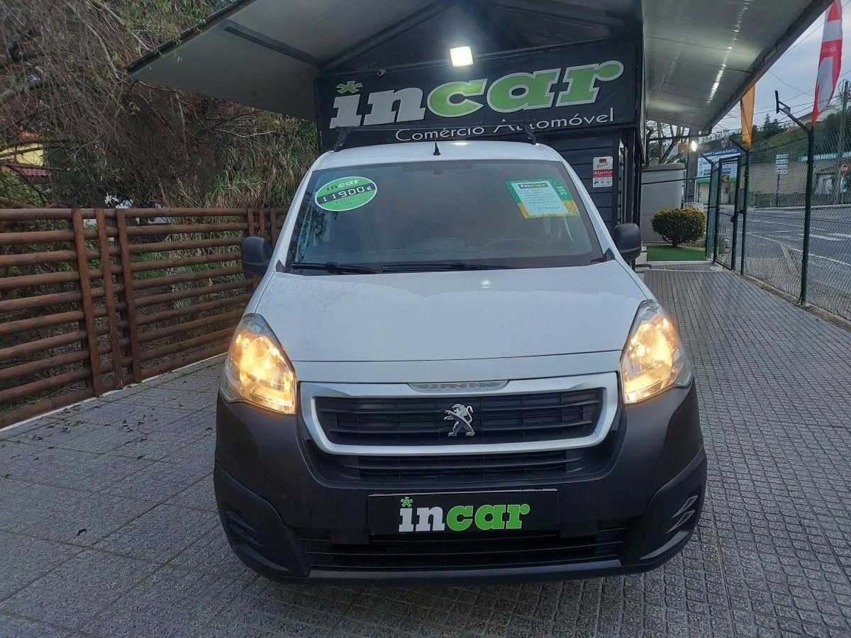 peugeot-partner-2018-diesel-1560cc