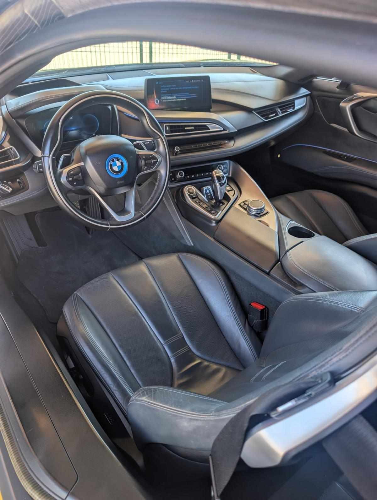 bmw-i8-2016-hibrido-a-gasolina-1499cc