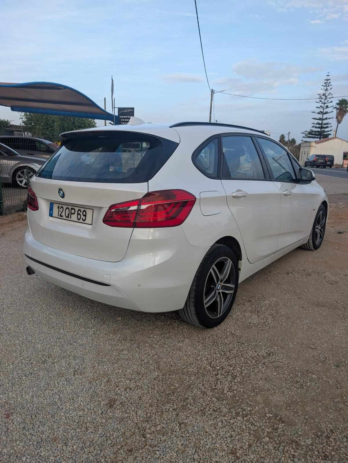 bmw-serie-2-2015-diesel-1496cc