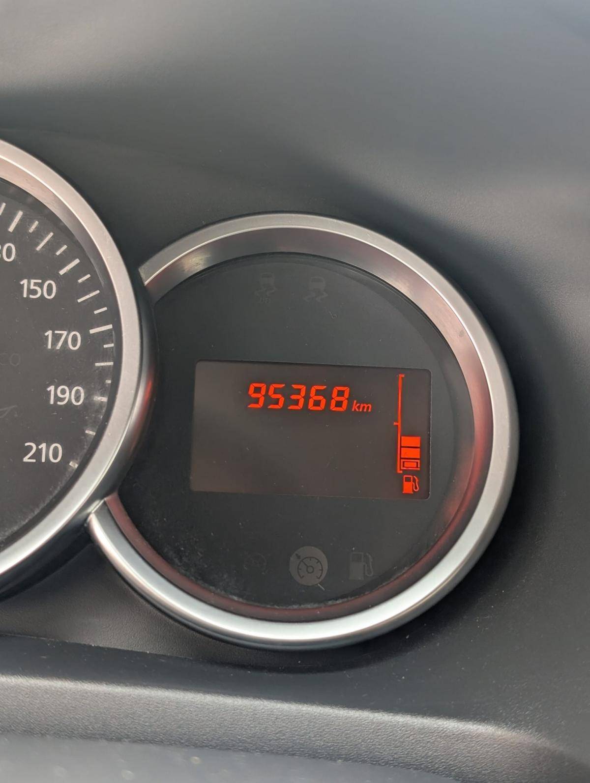 dacia-logan-mcv-2018-gasolina-898cc