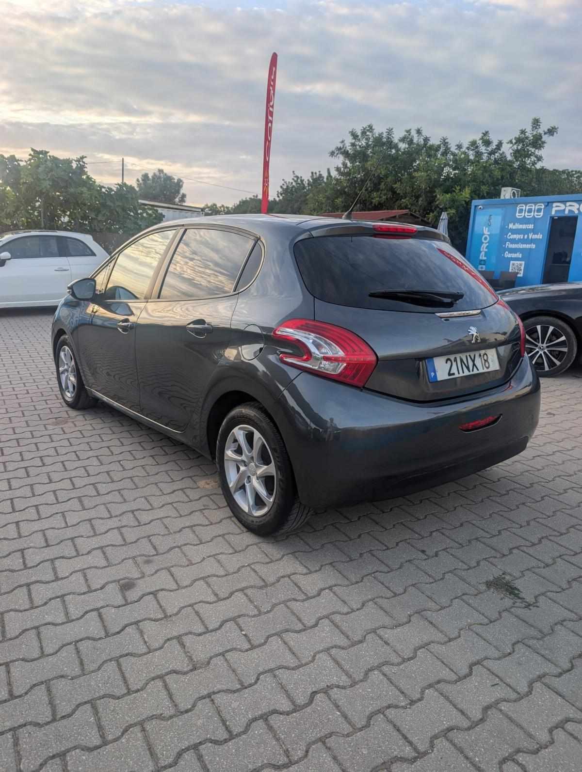 peugeot-208-2013-diesel-1398cc