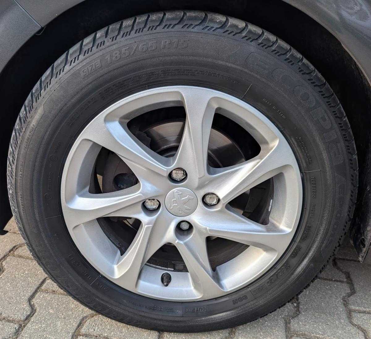 peugeot-208-2013-diesel-1398cc