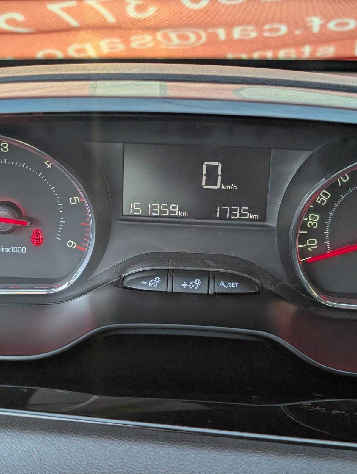 peugeot-208-2013-diesel-1398cc