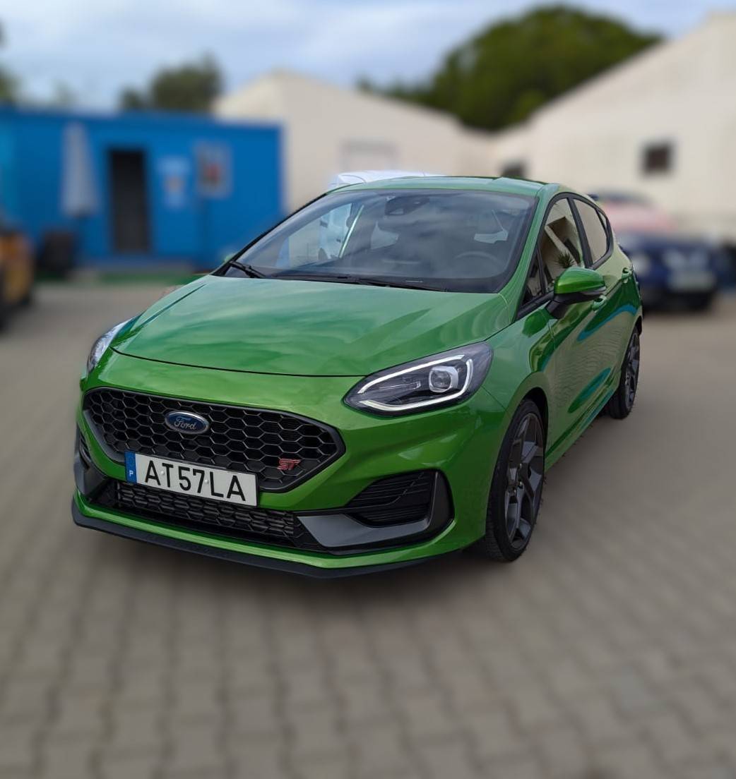 ford-fiesta-2022-gasolina-1499cc