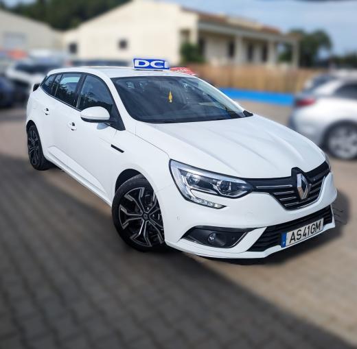 renault-megane-sport-tourer-2019-diesel-1461cc