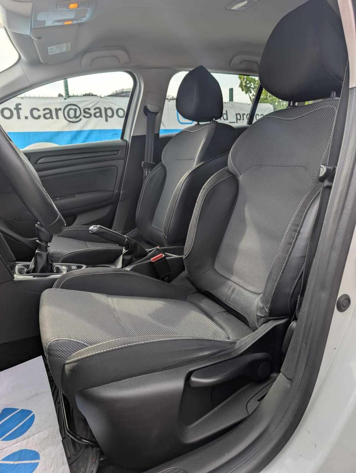renault-megane-sport-tourer-2019-diesel-1461cc